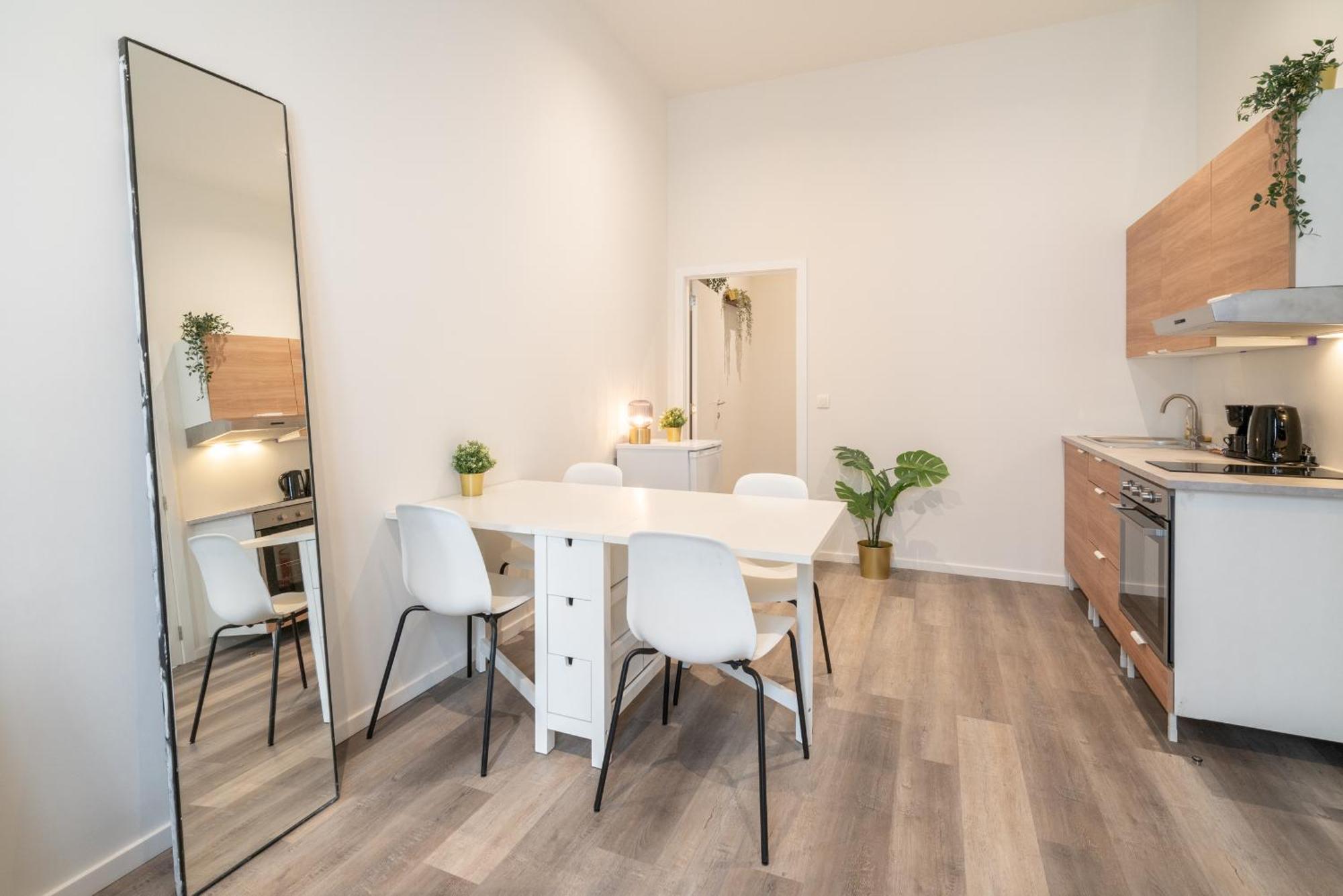Cozy Antwerp City Apartments Экстерьер фото